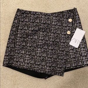 Black and gold shorts